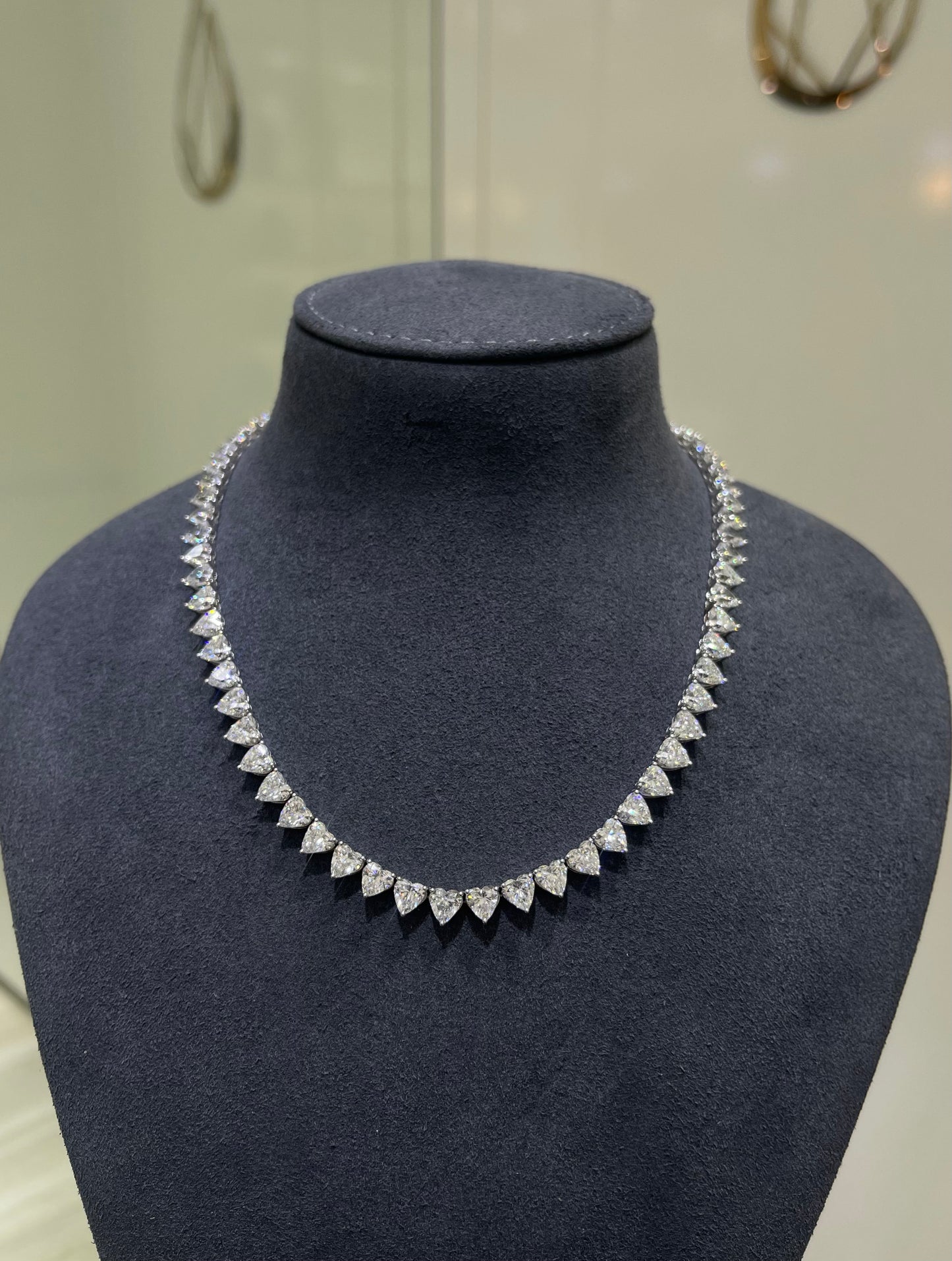 70PT HEART DIAMOND NECKLACE (LARJS3850)