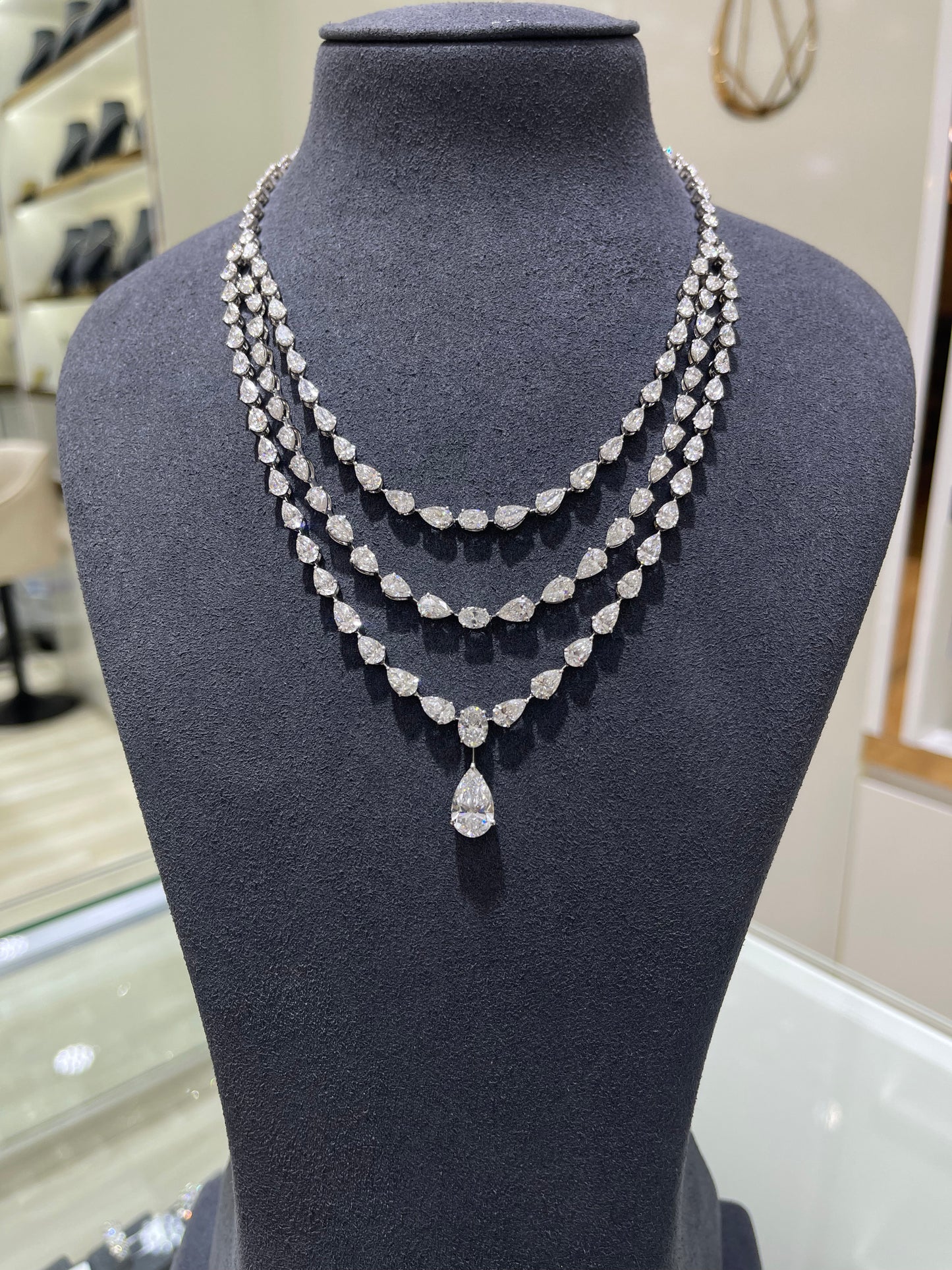 3CT PEAR 3 LINE NECKLACE (ARJS3317)