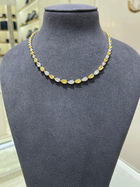 PEAR FANCY YELLOW AND DIAMOND NECKLACE (ARJS3373)