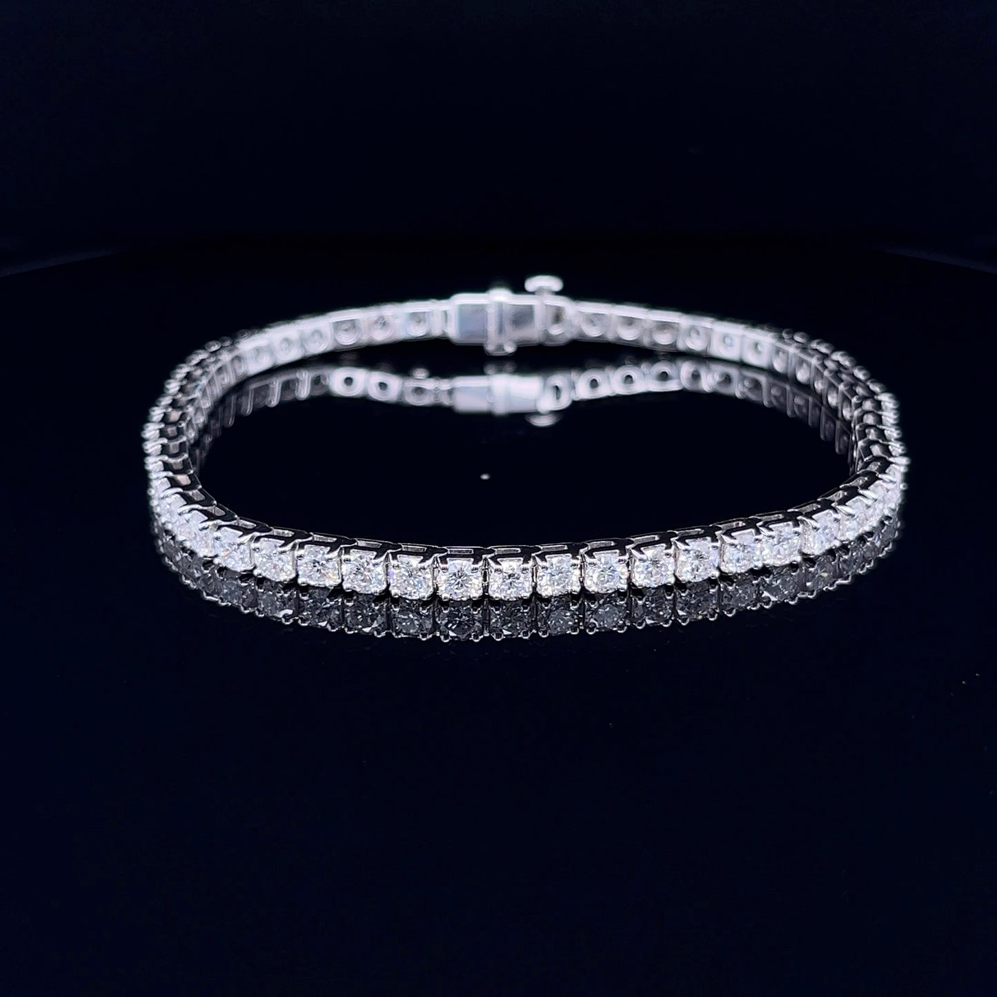 0.10 TENNIS BRACELET  (KJB786)