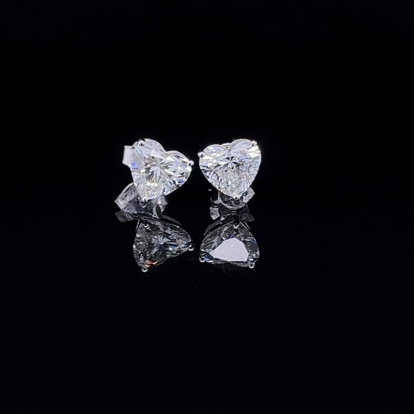 1.51 CARAT HEART SHAPE EARRING (KJE9753/3615)
