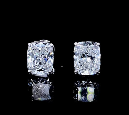 3CT CUSHION DIAMOND STUD EARRING (LARJS3516)