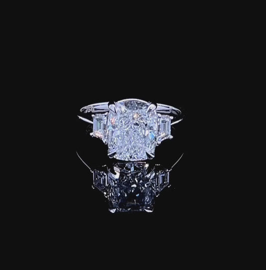 3CT CUSHION W/TAPPER RING (ARJS3144)