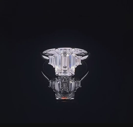 3CT EMERALD TRIOLOGY  RING (ARJS3159)