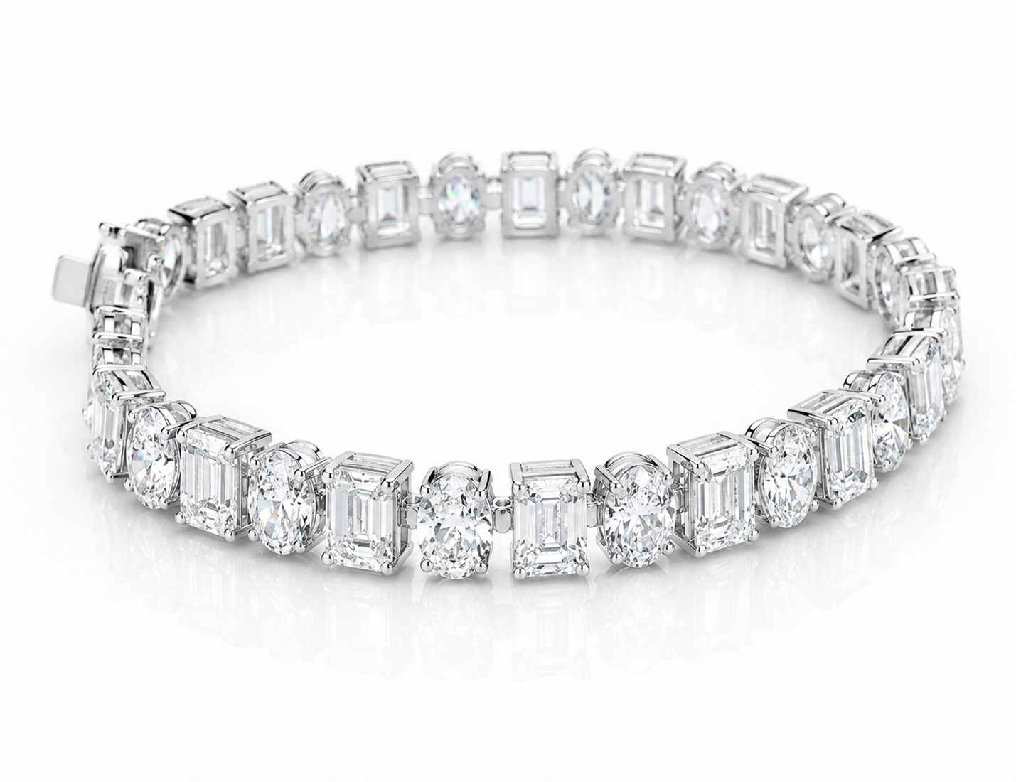 70PT OVAL & 90PT EMERLAD BRACELET - ARJS3909
