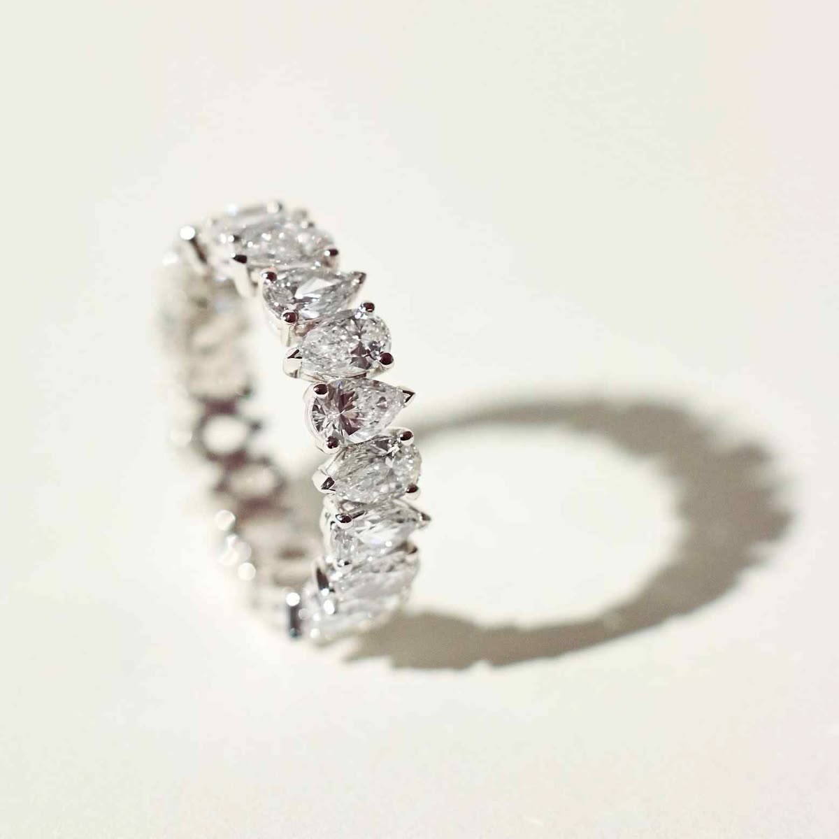 25 Pointer Pear up down full Eternity Band (ARJS3883)