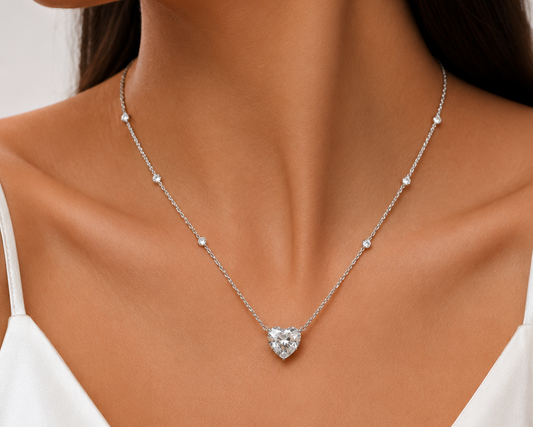 5CT HEART PENDANT WITH SIDE DIAMONDS  (ARJS3995)