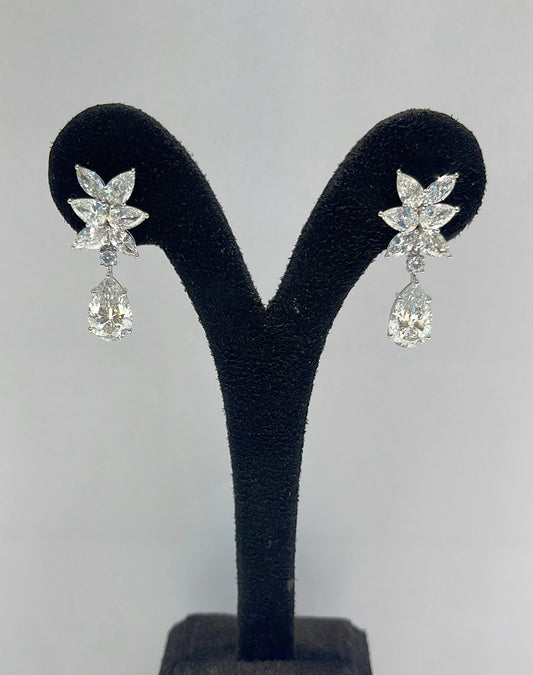 3CT EACH PEAR DANGLING EARRING (ARJS3478)