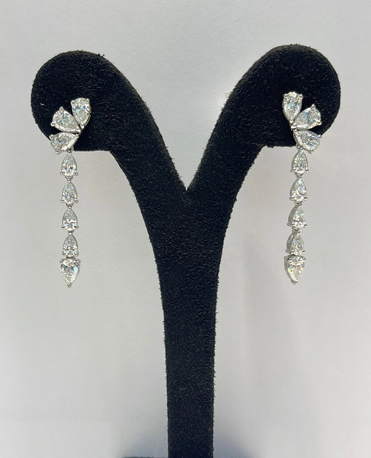 PEAR FLOWER DESIGN WITH DANGLING DIAMOND EARRING (LARJS3502)