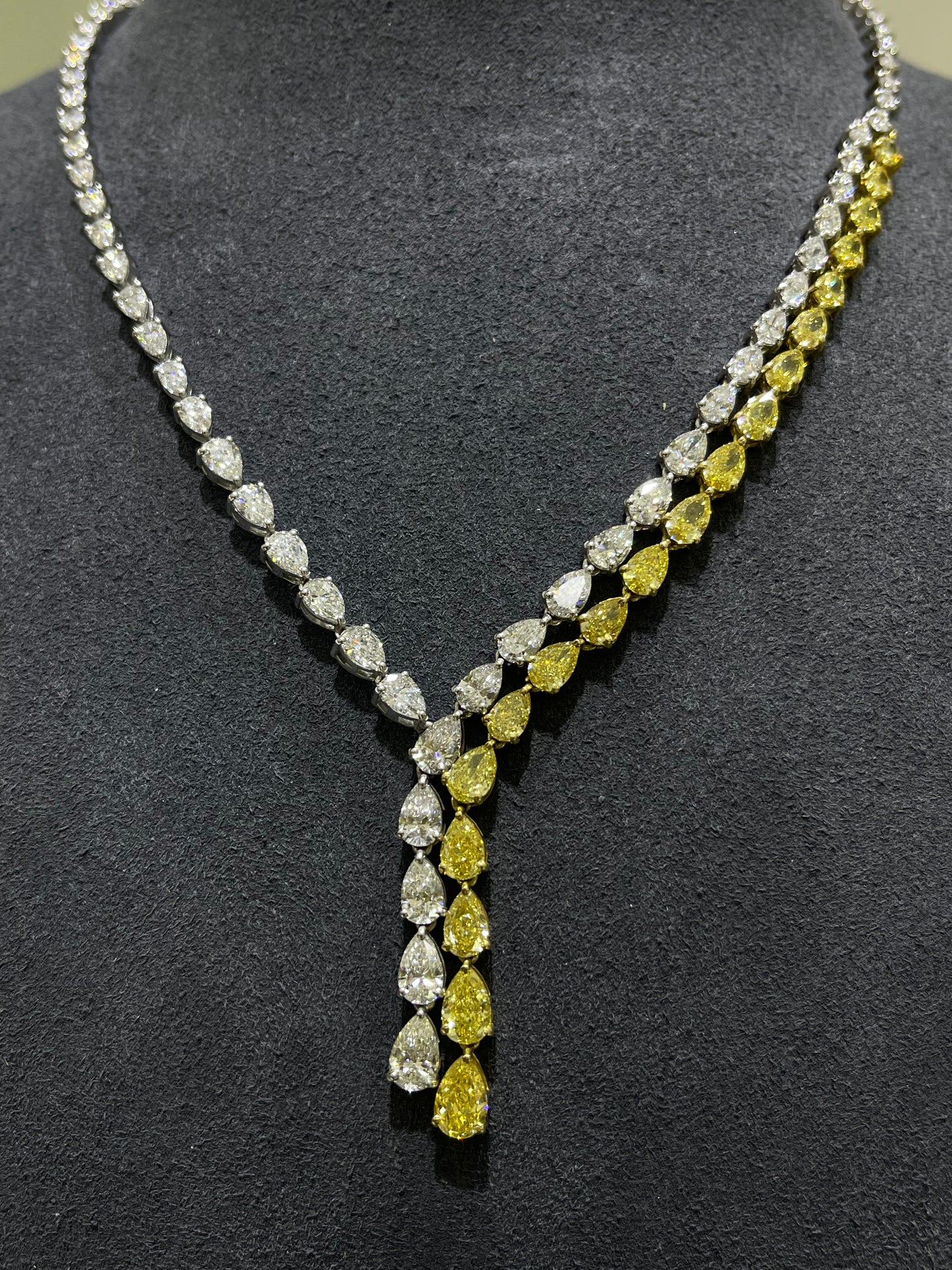 Two Toned Pear Necklace (ARJS3331)