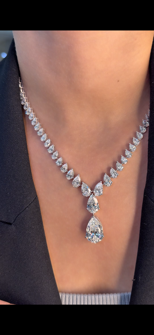 10 Carat Pear Graduation Necklace (ARJS4057)