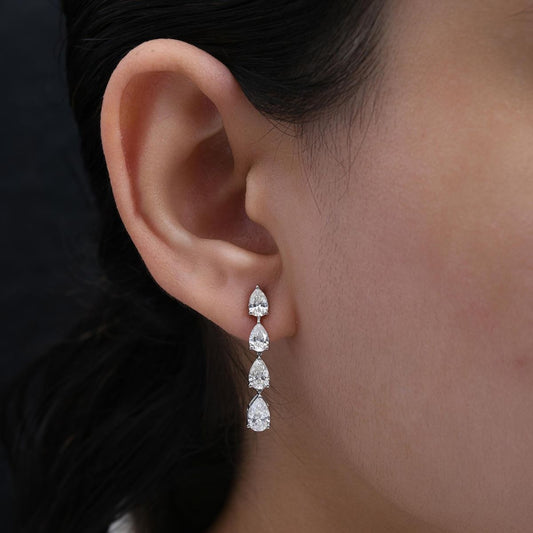 1 Carat Pear Graduation Earring (ARJS4064)