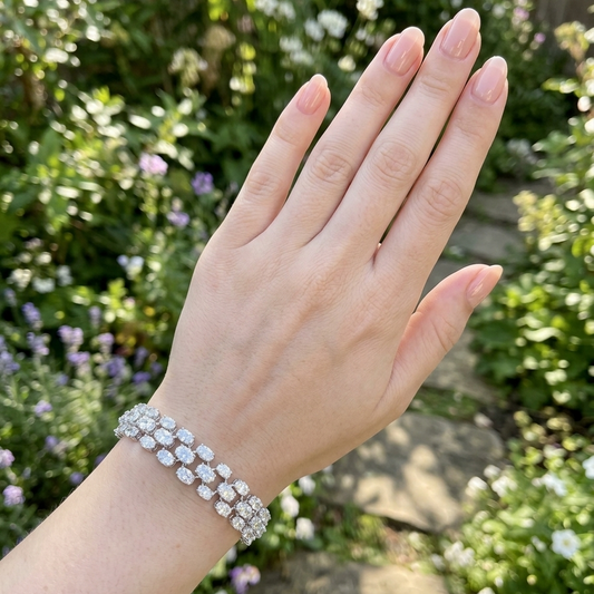 Ultimate 3-Line Oval Diamond Showstopper (ARJS4228)