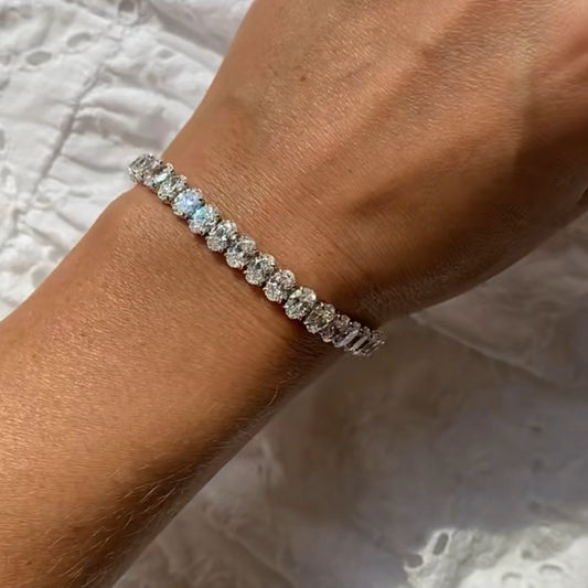 50 Pointer Oval One Line Bracelet (ARJS4069)