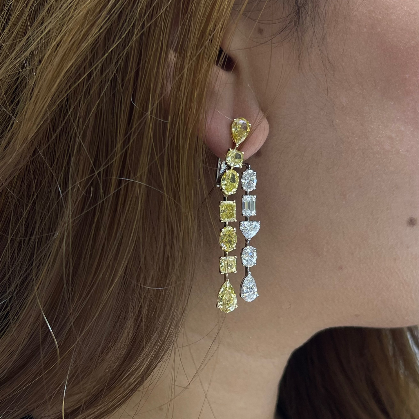 MIX SHAPE YELLOW WHITE EARRING (ARJS4114)