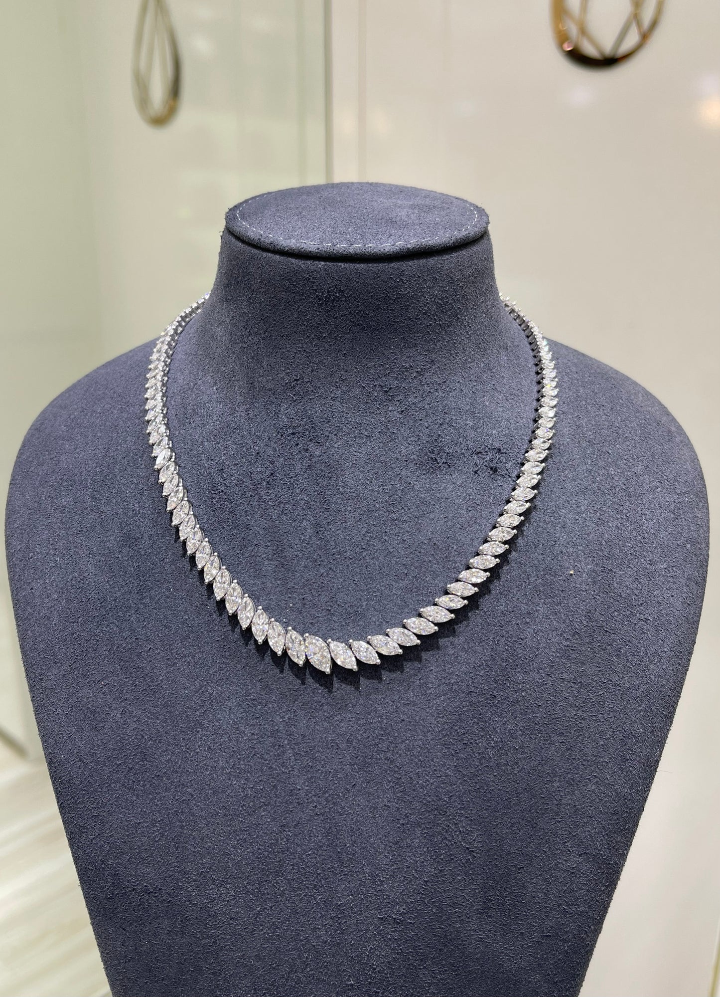 1CT in Graduated Marquise Cut Necklace
