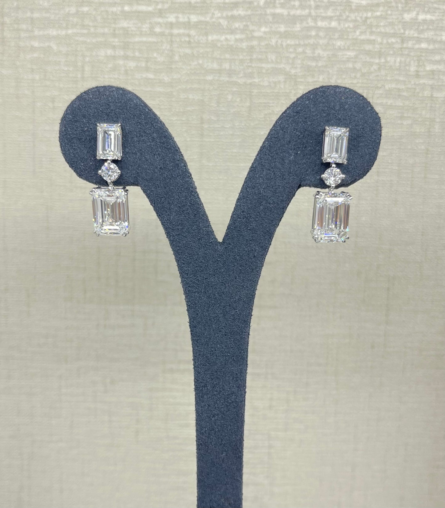 5CT Each Emerald Dangling Earring (LARJS3688)