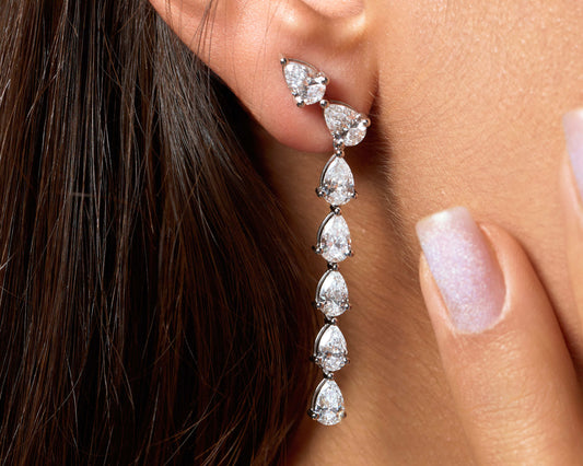 PEAR SHAPE ONE LINE DANGLING EARRING (ARJS3342)
