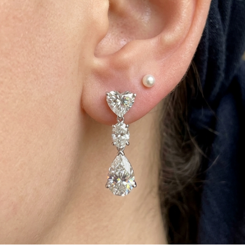 2CT PEAR WITH 1CT HEART DIAMOND EARRING (LARJS3567)