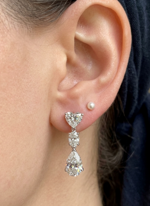 2CT PEAR WITH 1CT HEART DIAMOND EARRING (LARJS3567)