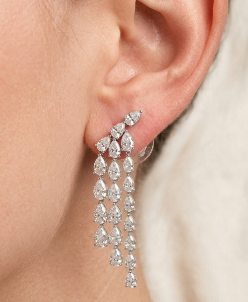 PEAR SHAPE DIAMOND EARRING (LARJS3499)