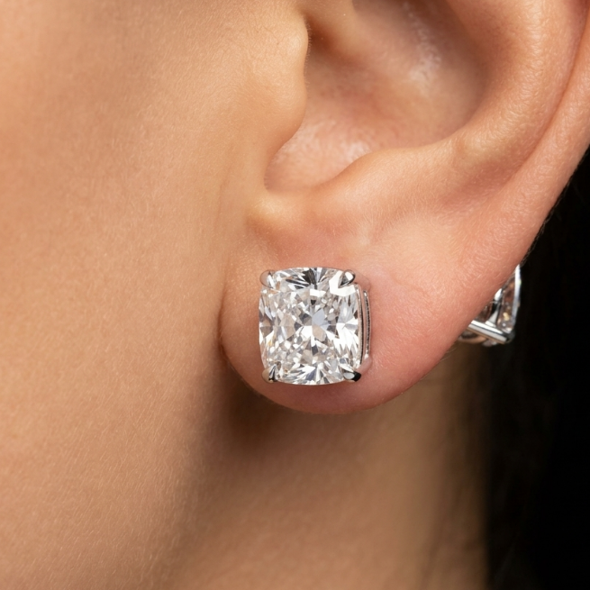 3CT EACH SQUARE CUSHION DIAMOND EARRING (LARJS3517)