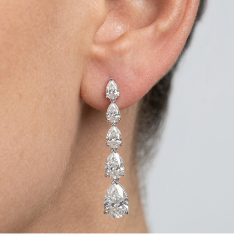 1CT PEAR IN GRADUATED EARRING (CTA1278)