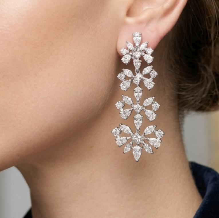 PEAR & MARQUISE DIAMOND EARRING