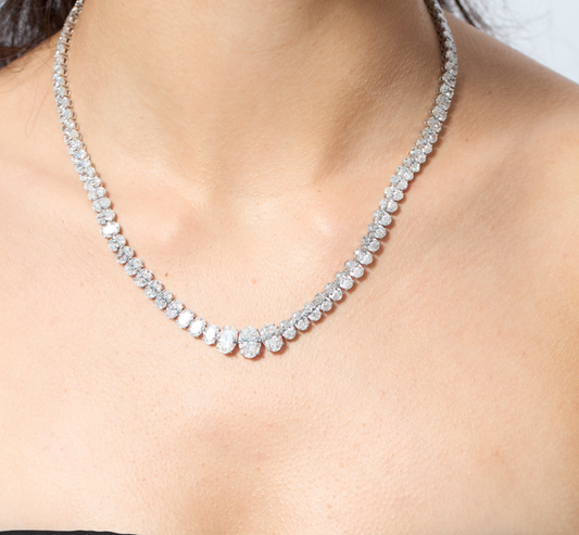 2CT OVAL GRADUATION DIAMOND NECKLACE (CTA1320)