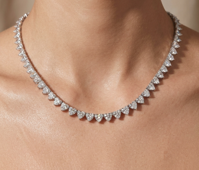 70PT HEART DIAMOND NECKLACE (LARJS3850)