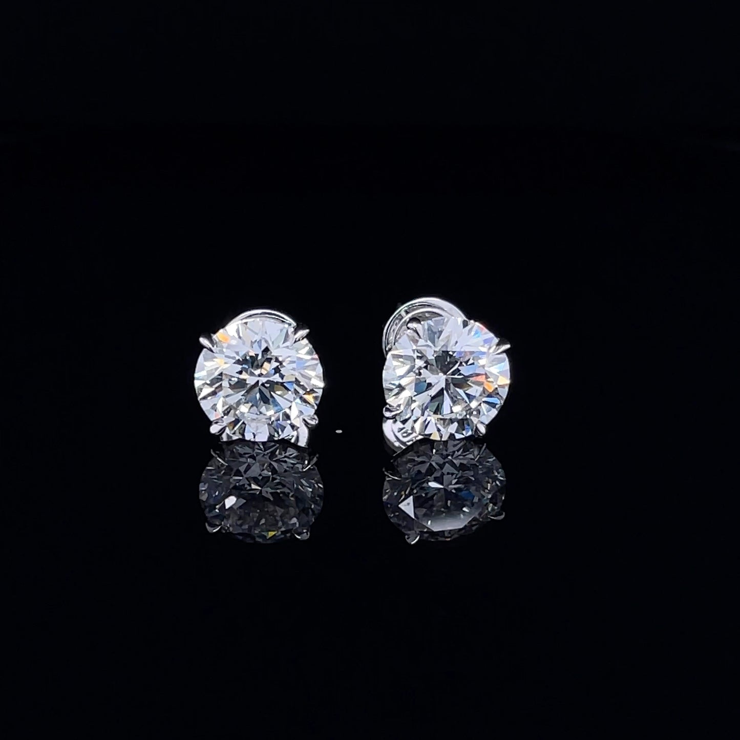 3CT Each Round Diamond Earring (LARJS3776)