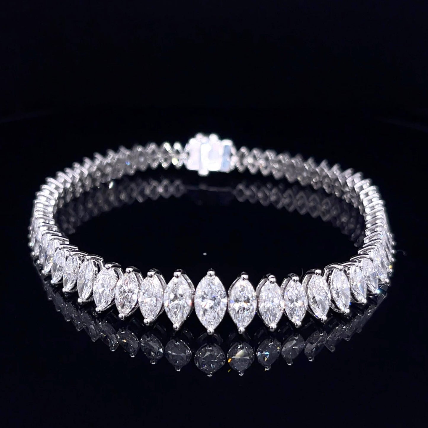 50 Pointer Marquise Graduated Bracelet (ARJS4161)