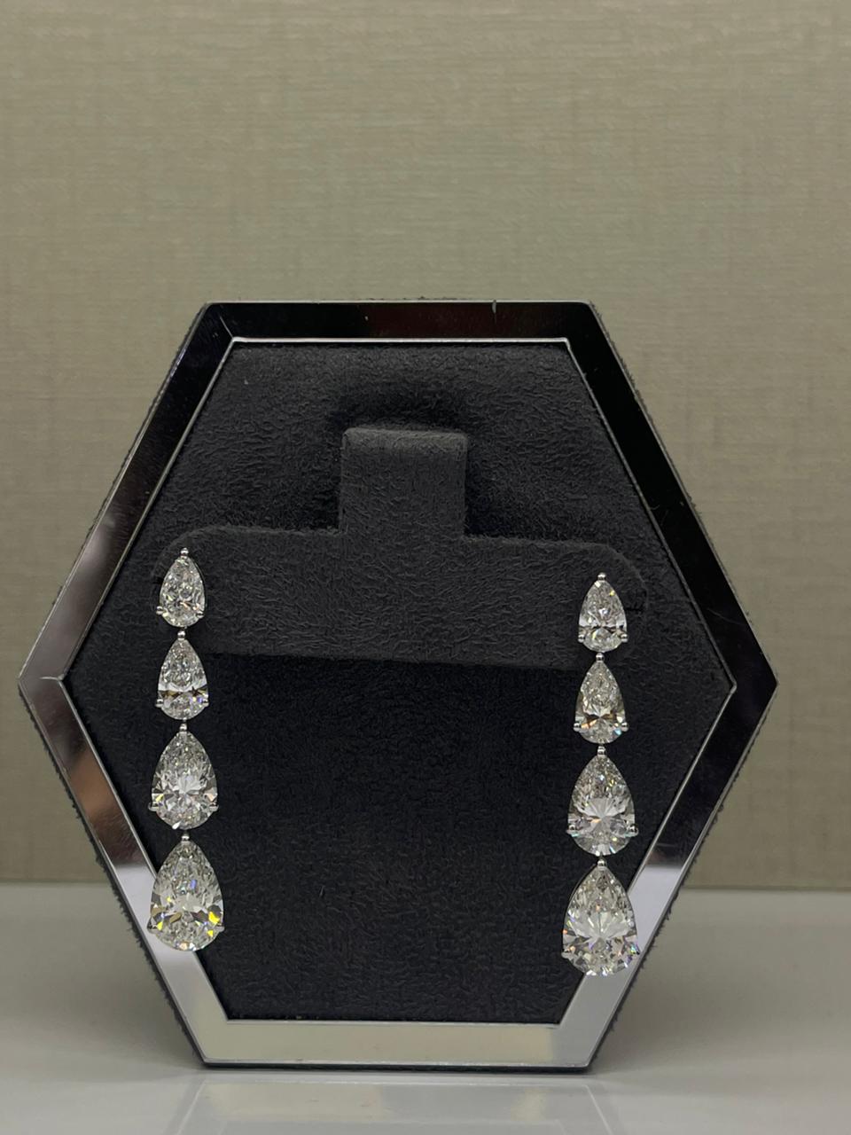 3 Carat Pear Graduation Earring (ARJS4067)