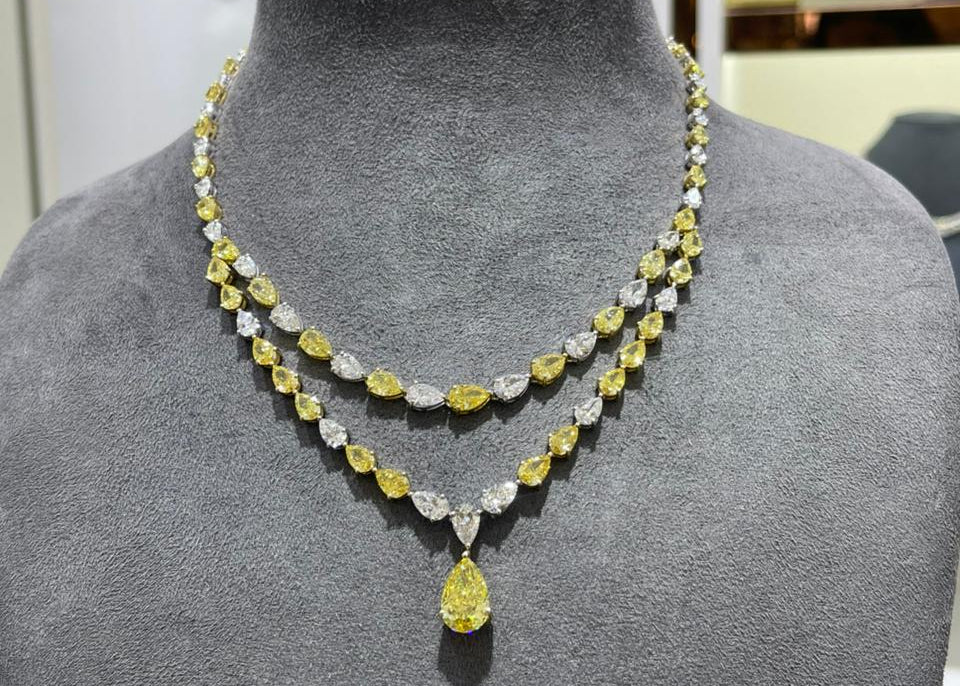 5 CARAT IN CENTRE PEAR TWO LINE NECKLACE (ARJS3373)