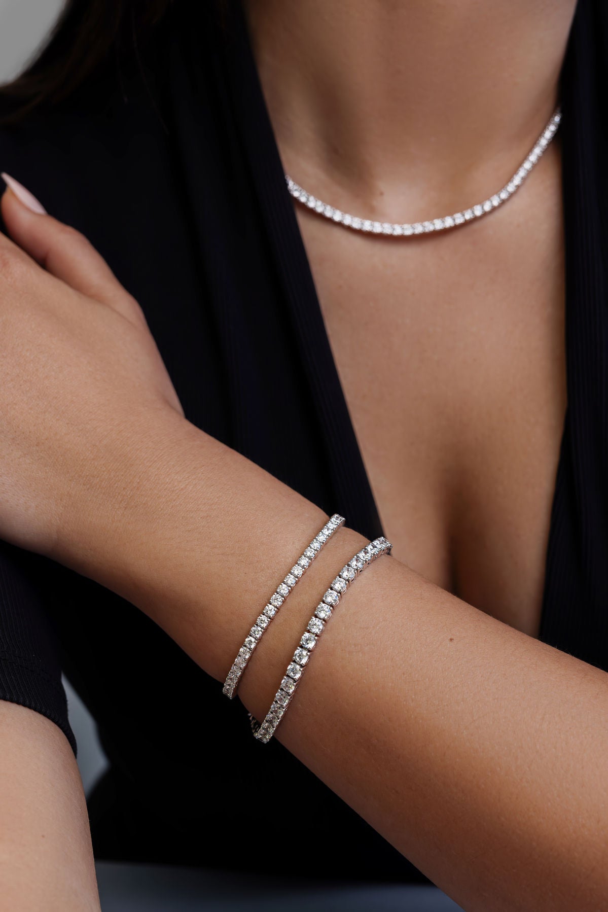 20 Pointer Round Tennis Bracelet (ARJS3310)