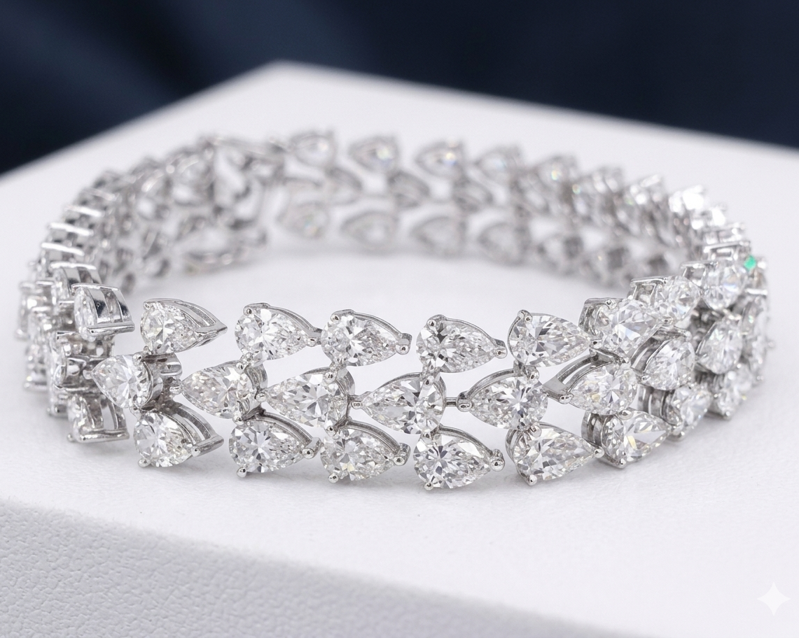 25 POINTER 3 LINE PEAR BRACELET (ARJS3830)