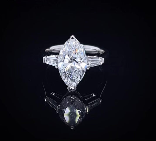 3CT MARQUISE W/SIDE TUPPER DIAMOND RING (ARJS3494)
