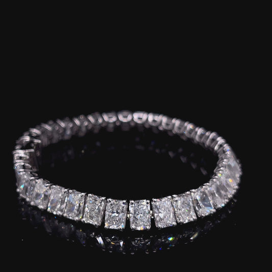 70 POINTER RADIANT ONE LINE BRACELET (ARJS3994)