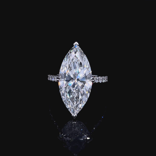 10CT WHITE GOLD MARQUISE WITH SIDE DIAMONDS RING (ARJS3368)