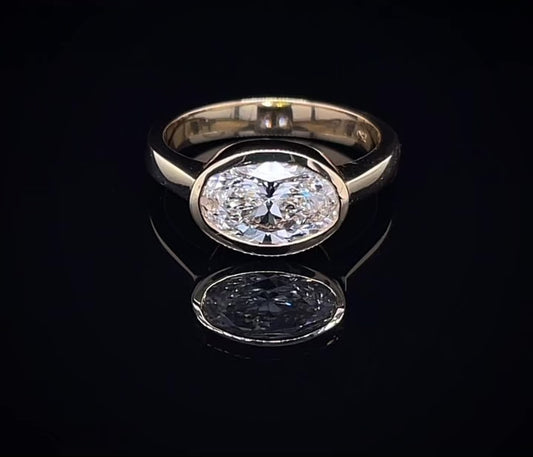 2CT OVAL BEZEL SETTING HORIZONTAL DIAMOND RING (LARJS3593)