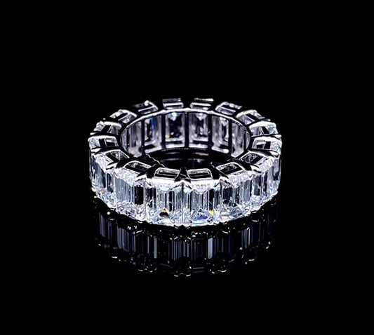 90PT EMERALD FULL ETERNITY DIAMOND BAND