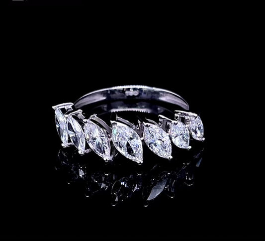 25PT MARQUISE GRADUATED HALF ETERNITY BAND (LARJS3508)